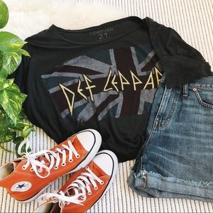 Def Leppard Slouchy Cropped Vintage Band Tee